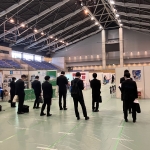 学生待機タテ.jpg